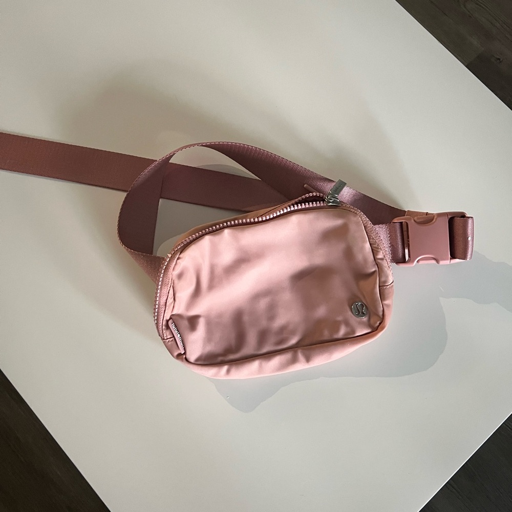 Lululemon Belt Bag